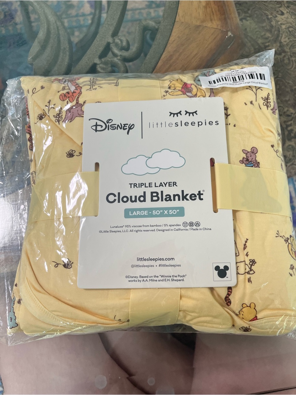 Little Sleepies Yellow Winnie the Pooh Cloud Blanket
